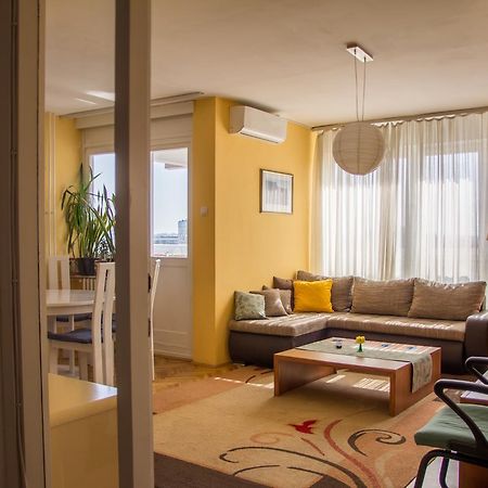Sunny Apartment Belgrád Kültér fotó